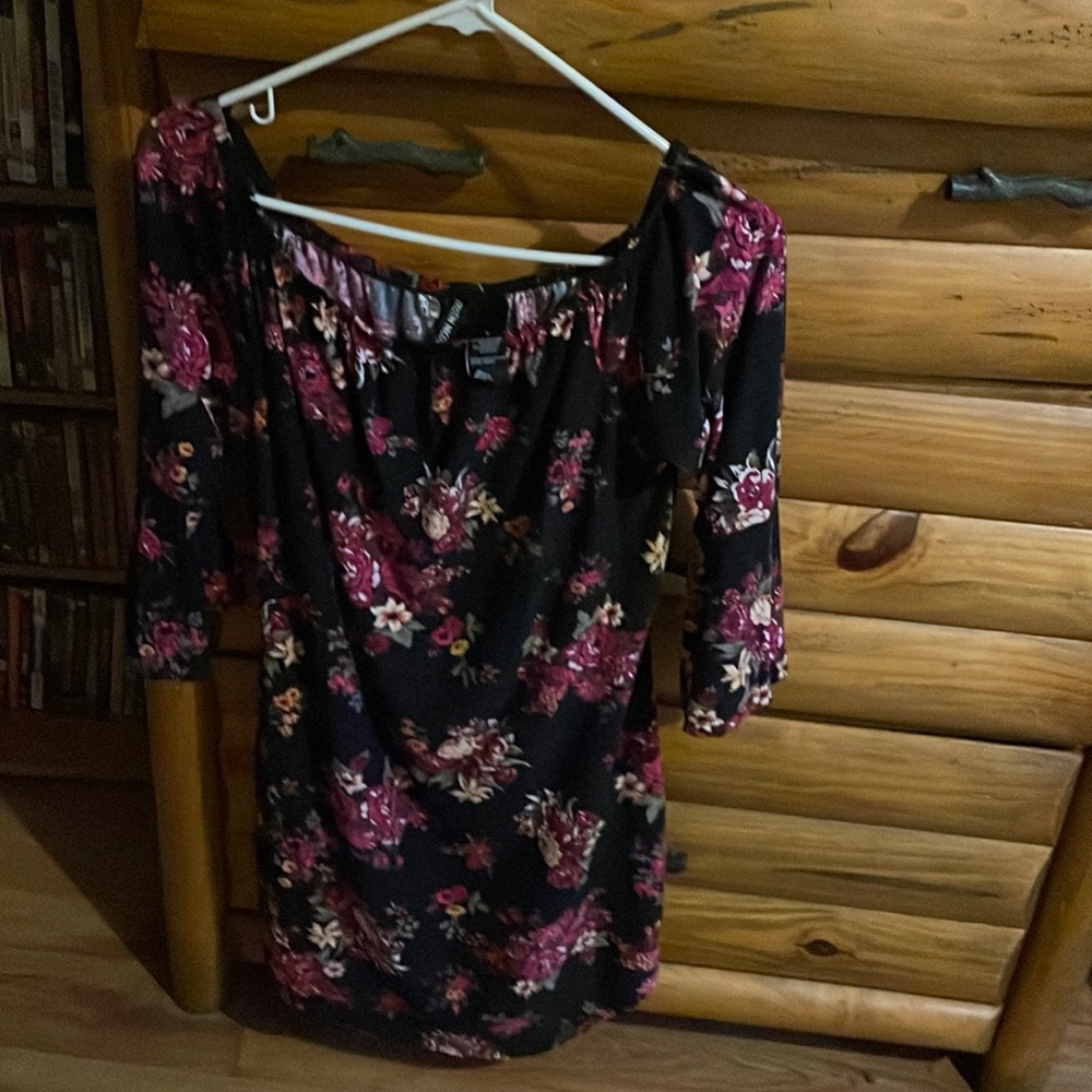 It’s a beautiful blouse with flowers